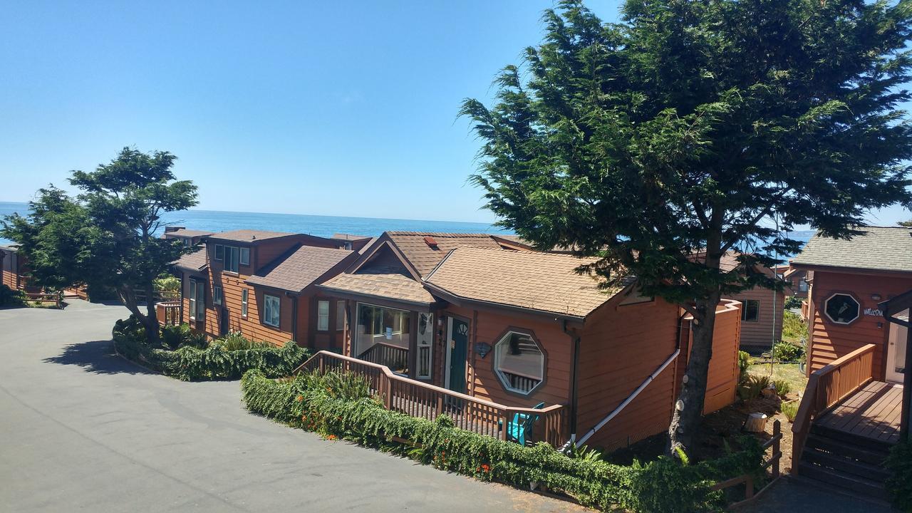 White Rock Resort Smith River Экстерьер фото